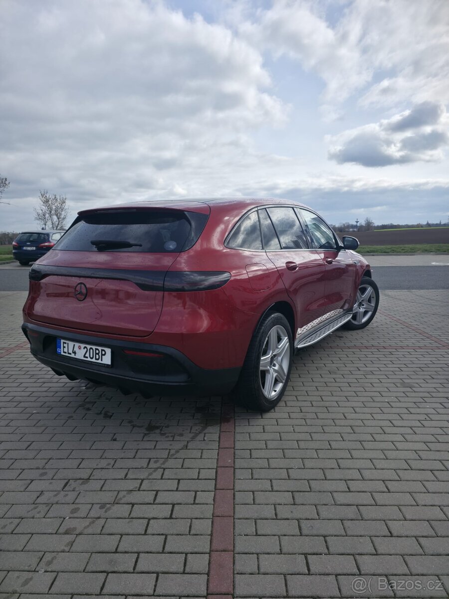Mercedes EQC 400 AMG paket (nelakováno) - 4