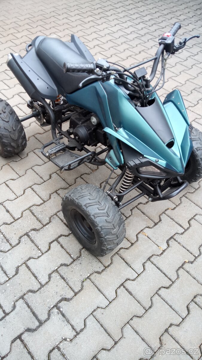 Čtyřkolka 125