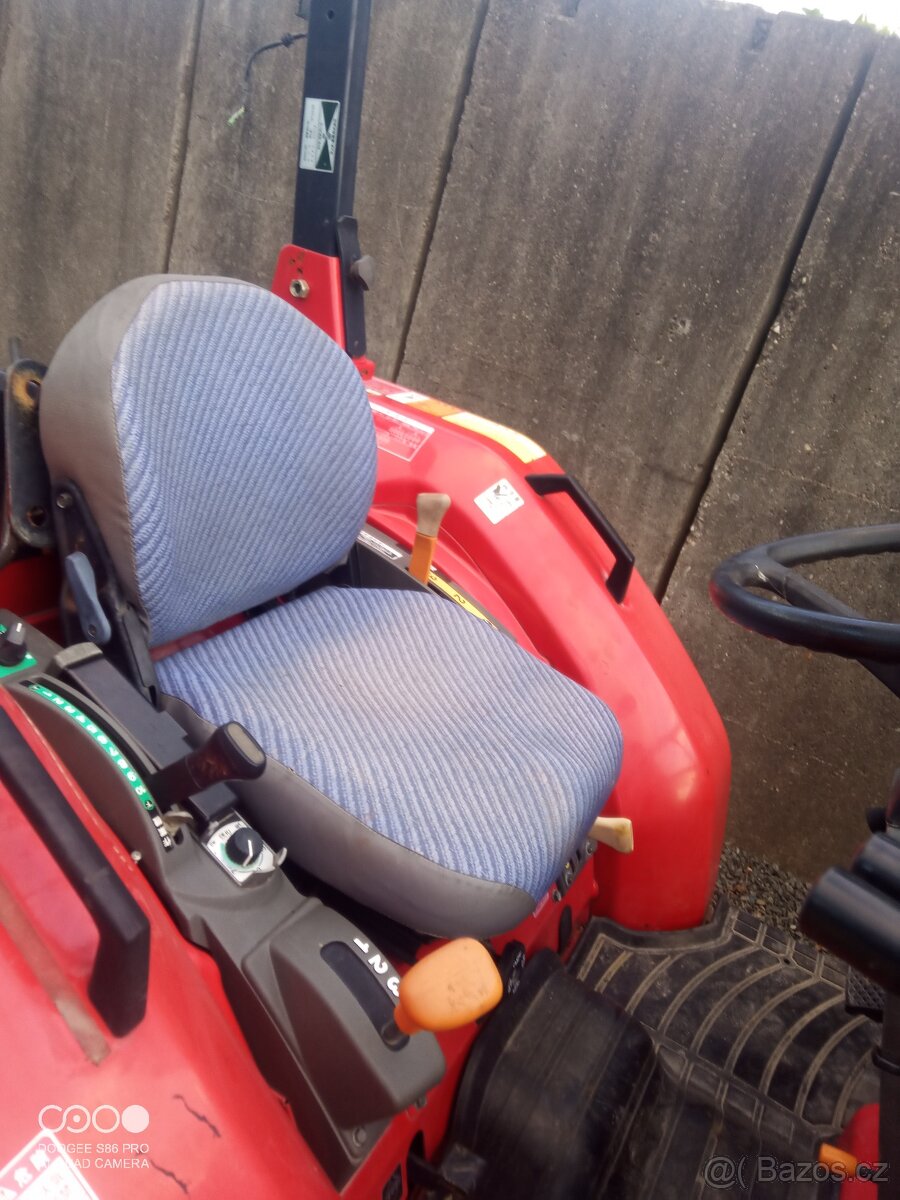 malotraktor Yanmar EF 326 servo s nakladač - 4