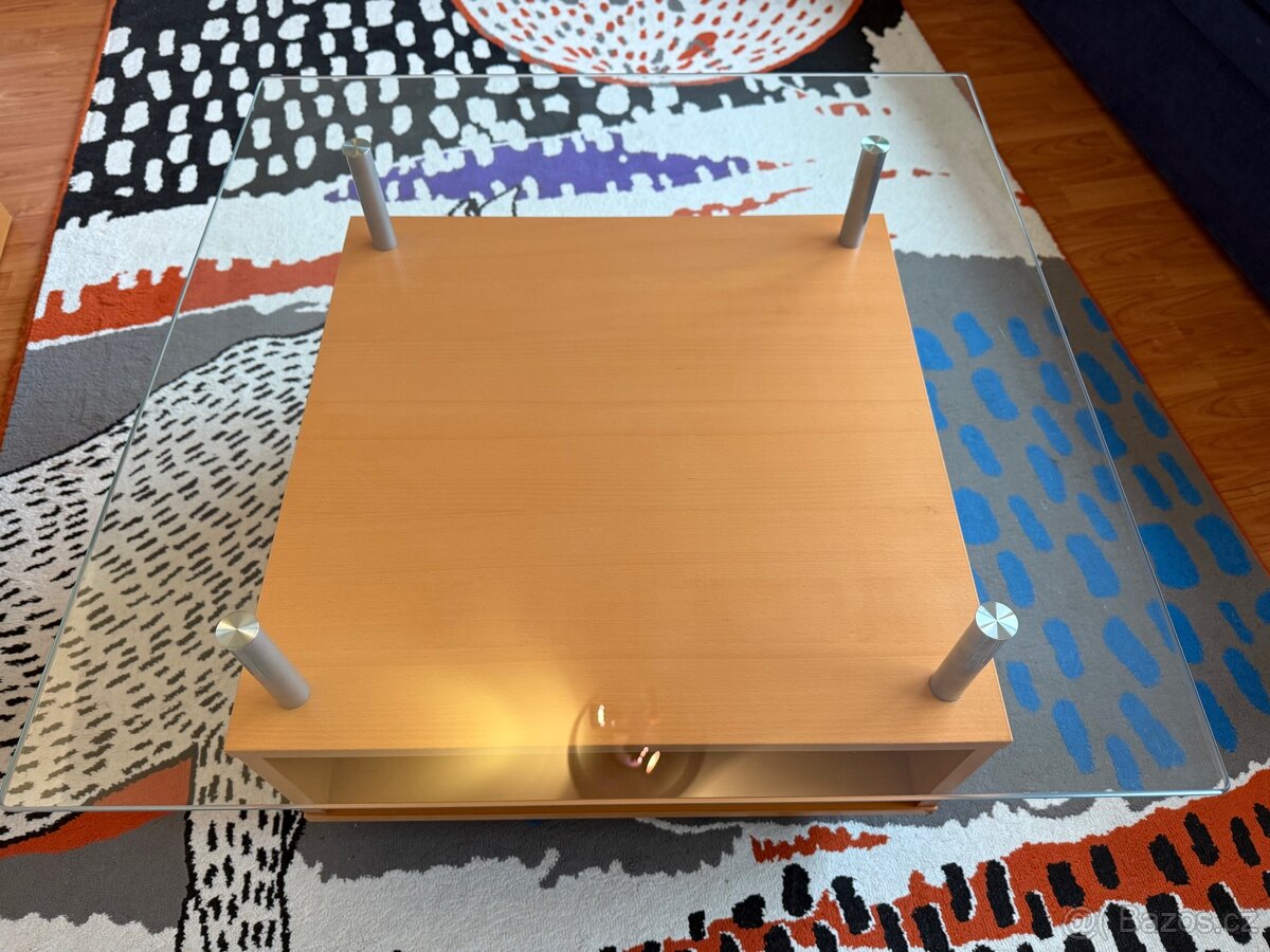 Skleněný konferenční stolek IKEA (rozměry 75 x 75) - 4