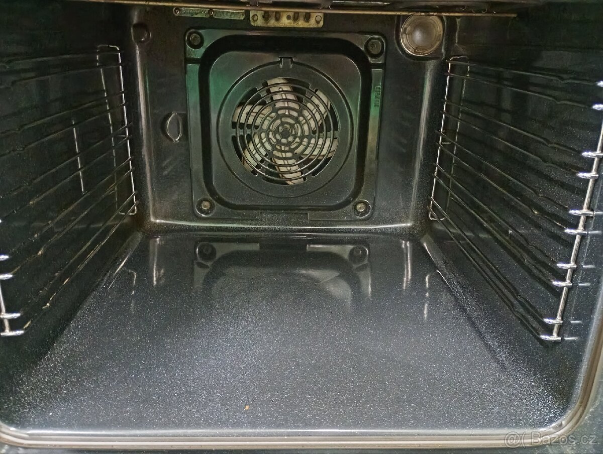 Vestavná trouba Juno - 4