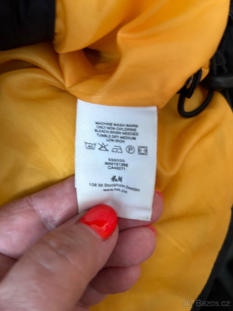 Černá zimní bunda- H&M - 4