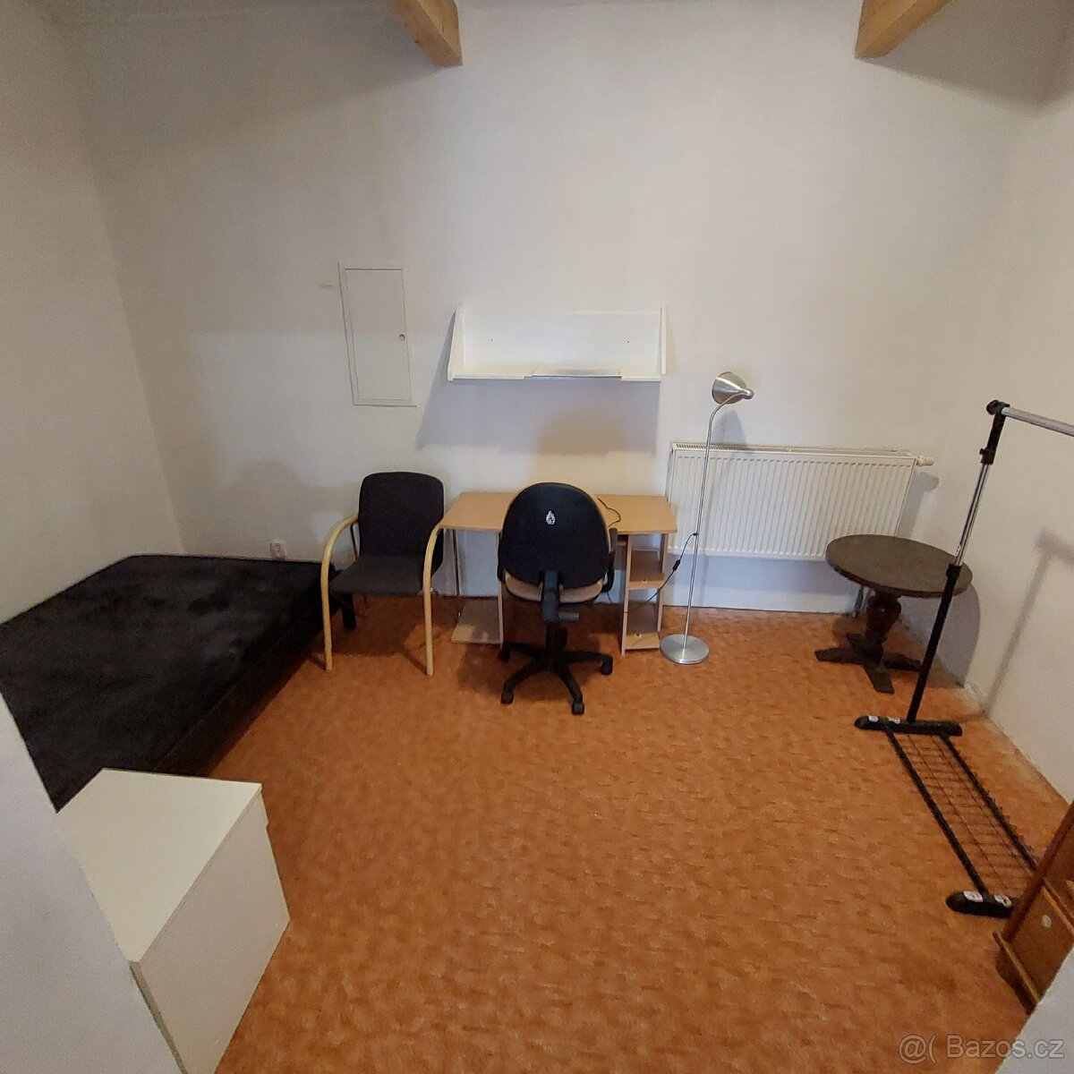 Byt,2k v rodinném domě - 4