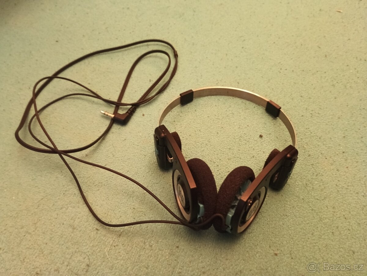 Tesla typ.S2,Koss Porta pro,Lenco K106,Technics eah-510 - 4