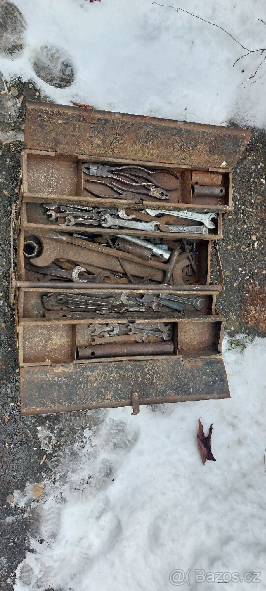 Plechový box na nářadí - 4