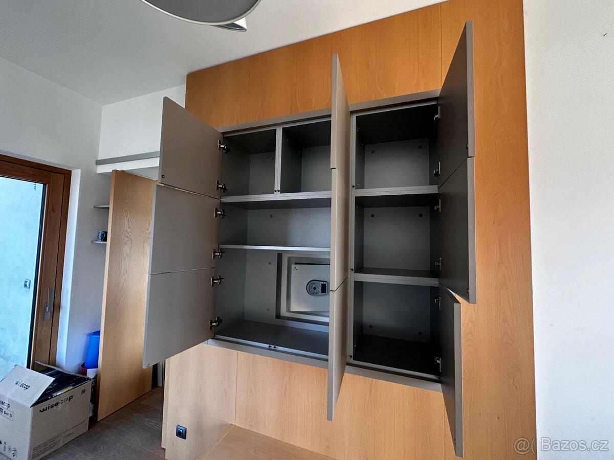 Knihovna ci skrin nastenna - 4