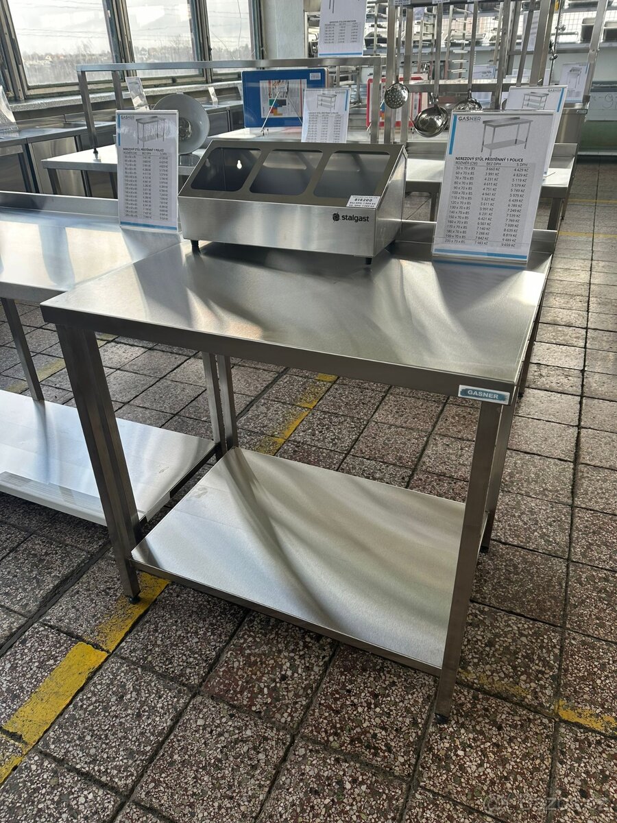 Nerezový stůl s policí - 4