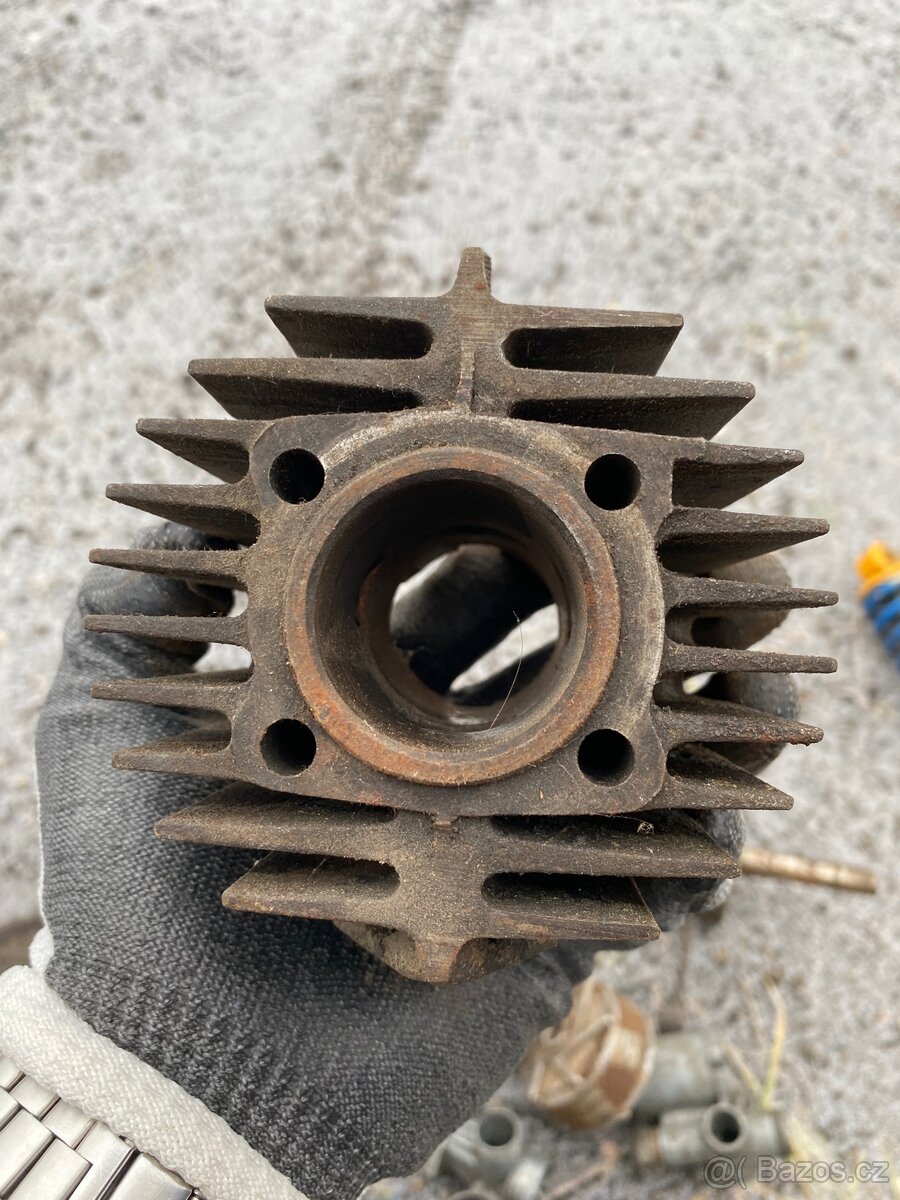 Válce na Jawu 50 typ 550/555 - 4