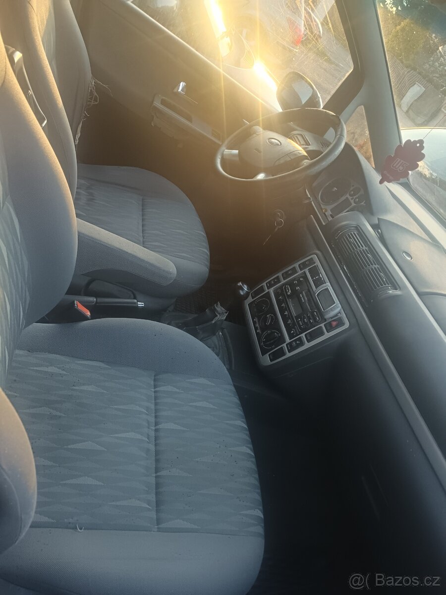 Ford galaxy 2.0td 85kw - 4