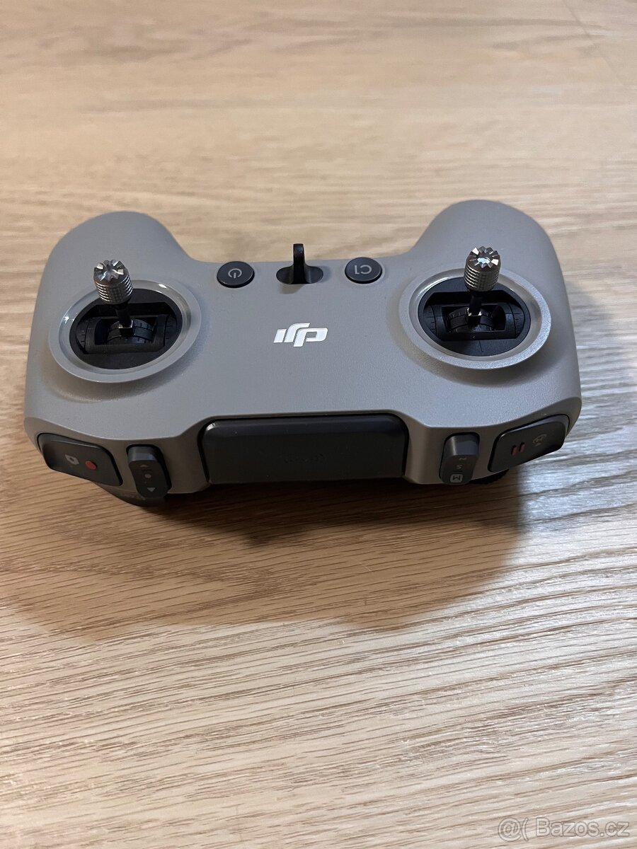Dji ovladač ( DJI FPV Remote Controller 3) - 4