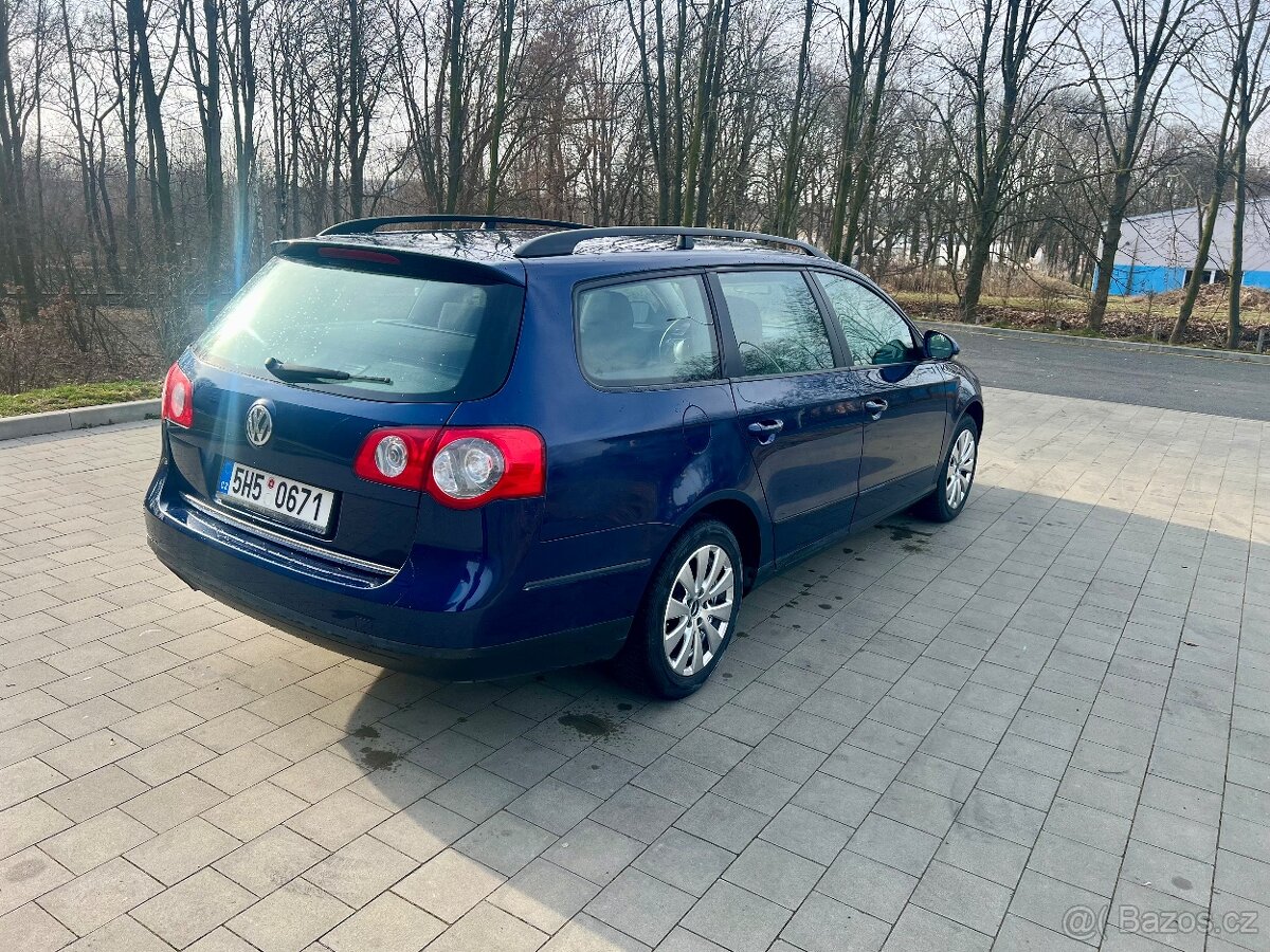 Prodám Volkswagen Passat Variant - 4