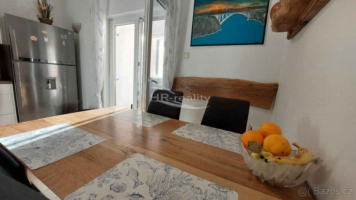 Stara Novalja – zariadený apartmán len 70m od mora - 4