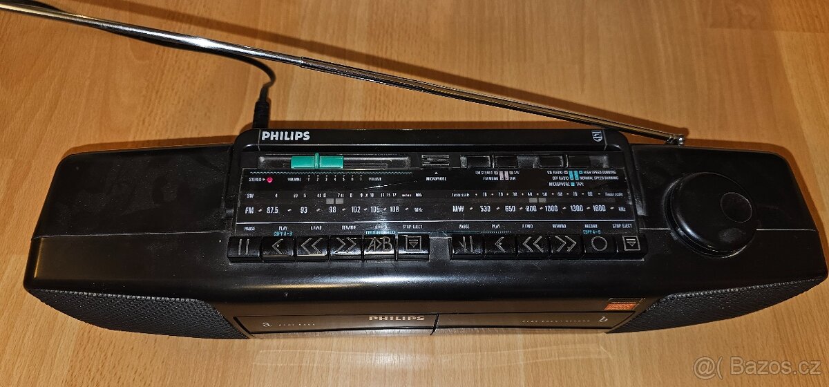 Radiomagnetofon, dvojče Philips - 4