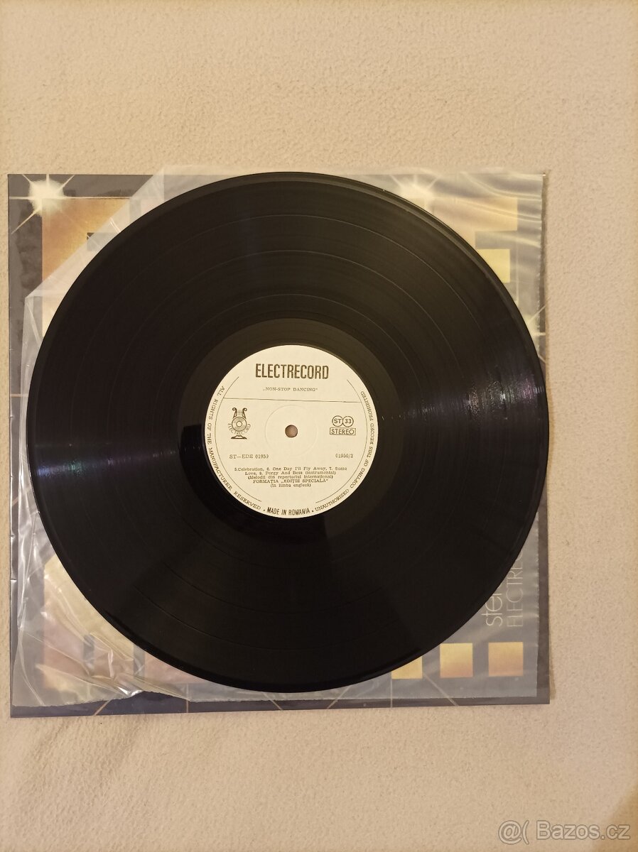 1xLP - EDITIE SPECIALA (Non-Stop Dancing) - 4