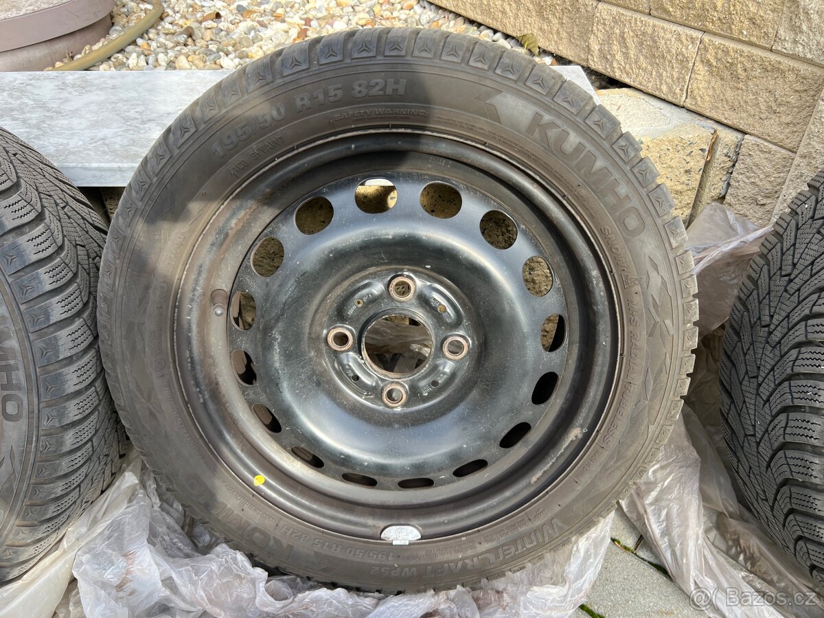 Zimní kola 195/50 R15 KUMHO – plechové disky - 4
