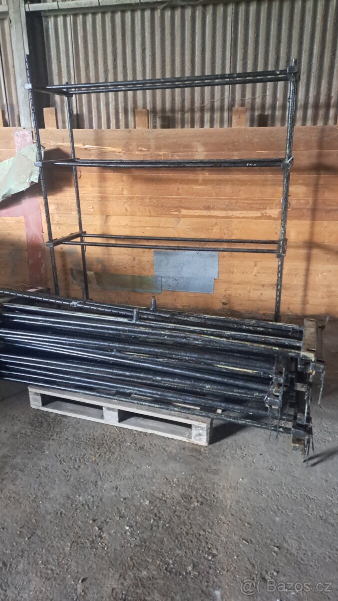 Regálový systém - 4