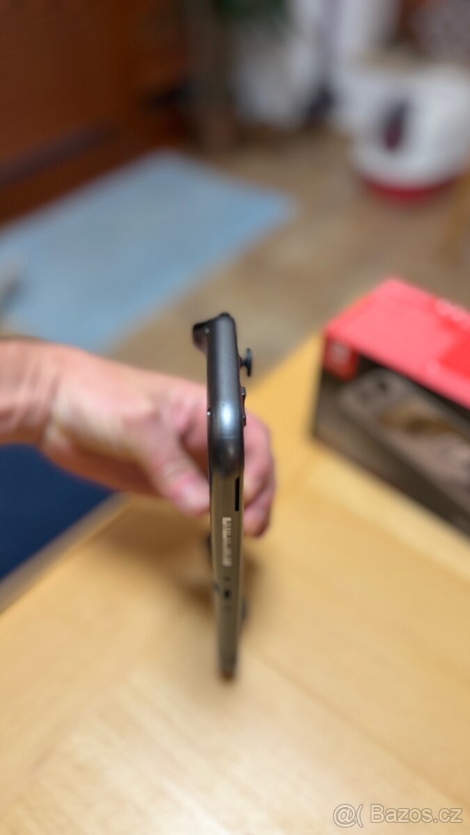 Nintendo Switch Lite Pokemon edice - 4