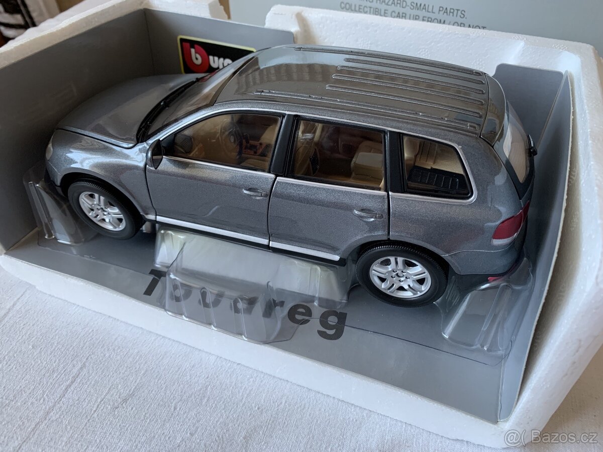 Model Bburago 1/18 Volkswagen Touareg limitovaná edice VW - 4