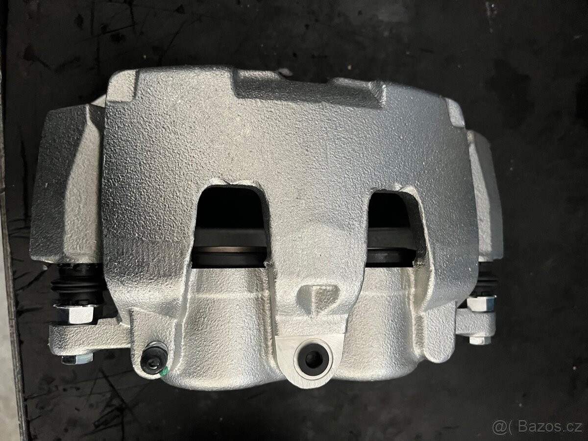 Dodge RAM 1500/Brzdový třmen předni L/P - 4