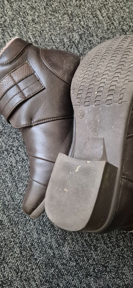 Dámské kotníkové kozačky - 4