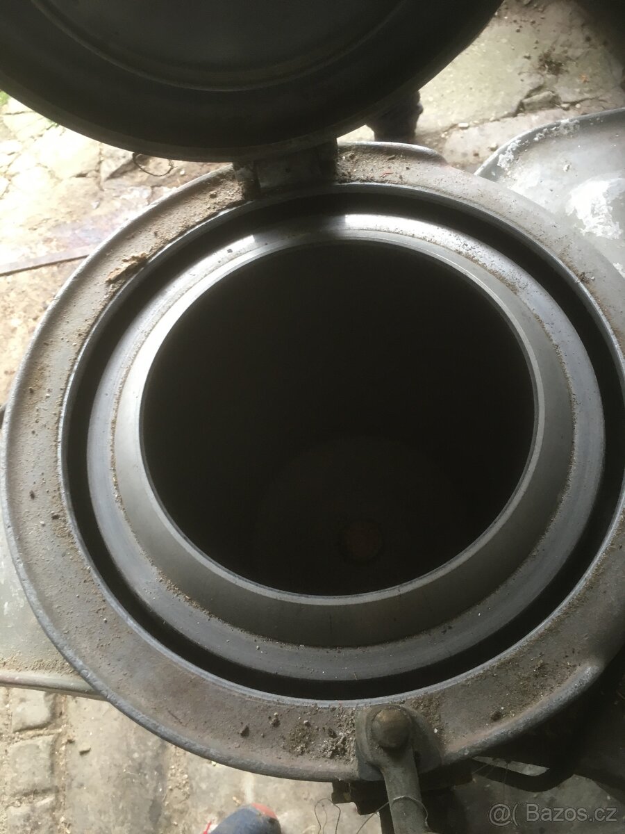 Pračka se ždímačkou Karza - 4