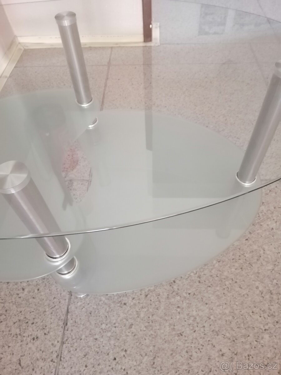 Konferenční stolek - 4