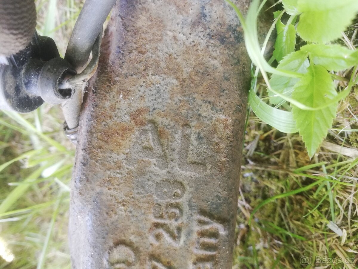 Těhlice VW Passat B5 / B5.5 - 4