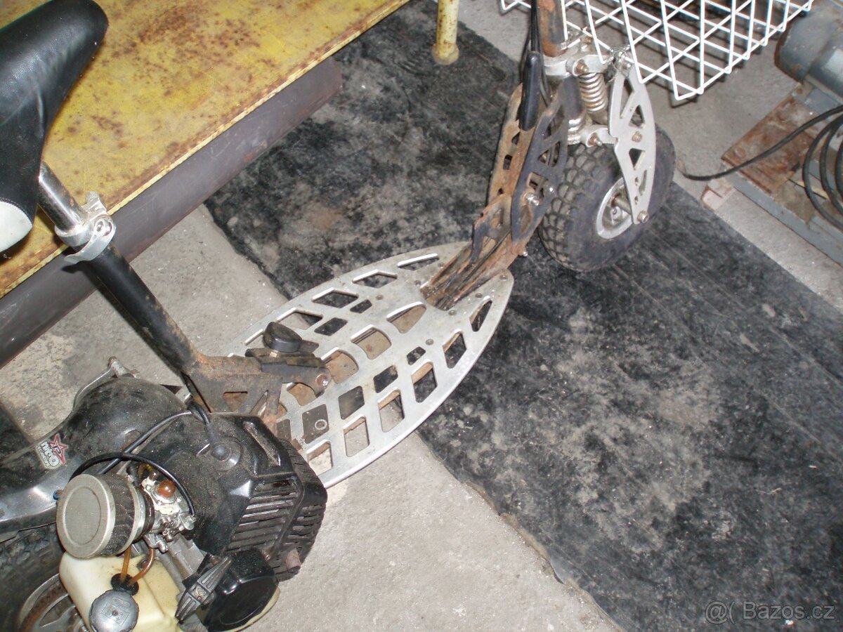 Motorová koloběžka SCOOTERS - 4