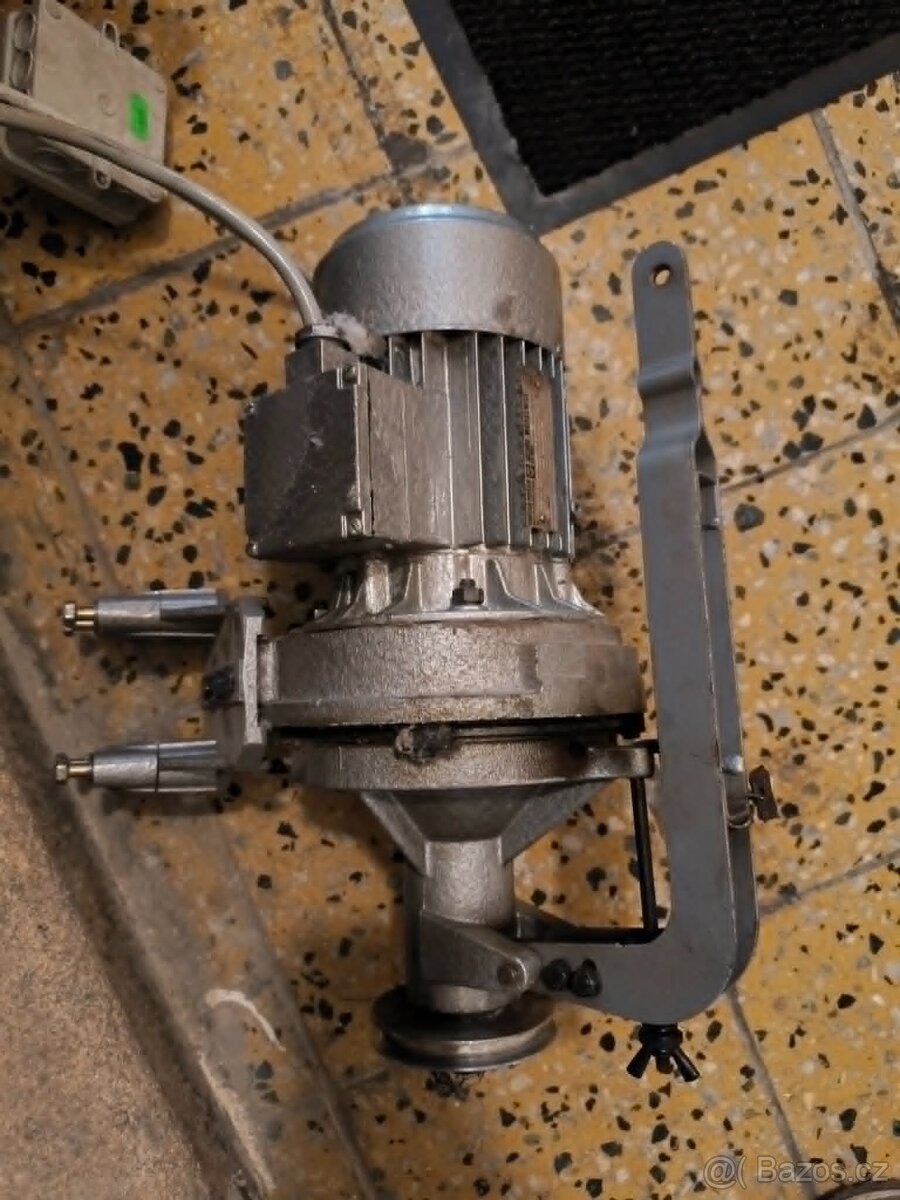 motor do šicího stroje - 4