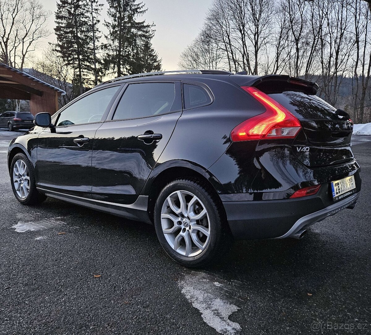 Volvo V40 Cross Country 2.0 D3 110KW - 4