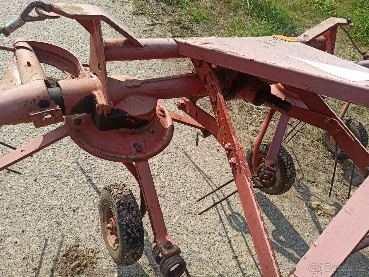 Obraceč sena fahr - 4