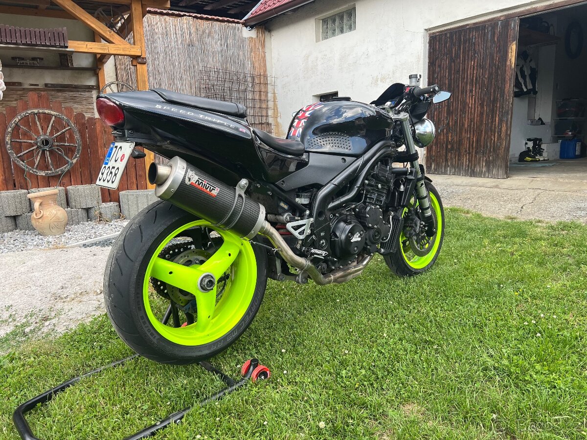 Triumph speed triple 955 - 4
