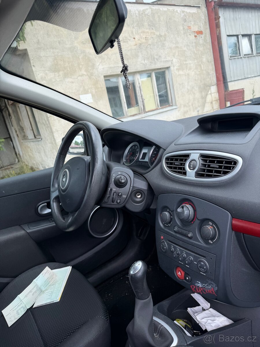 Prodám díly Renault Clio 2008 - 4