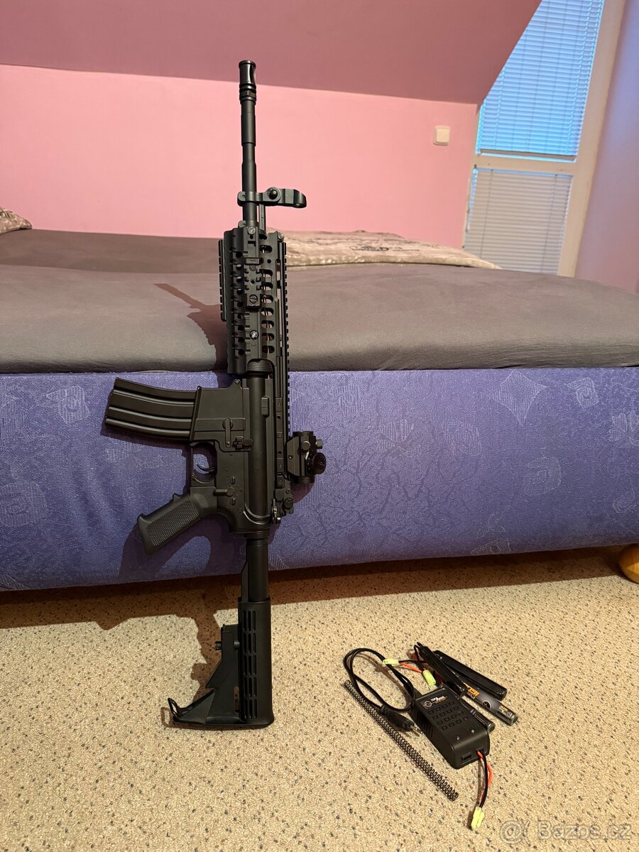 Airsoft M4 Celokov - 4