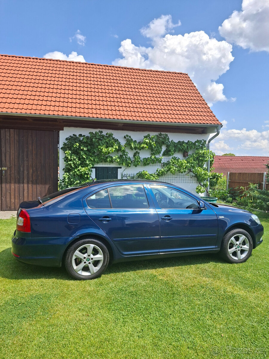 ŠKODA OCTAVIA 1.2TSI AMBIENTE - 4