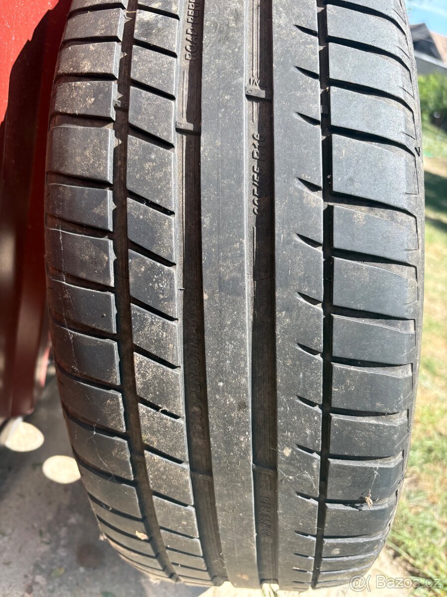Pneumatiky 205/55 R16 94V - 4
