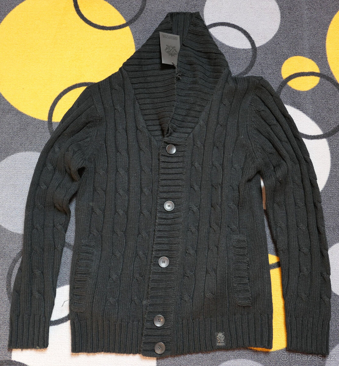 Cron-x jeans , Svetr černý , Wrangler kalhoty - 4
