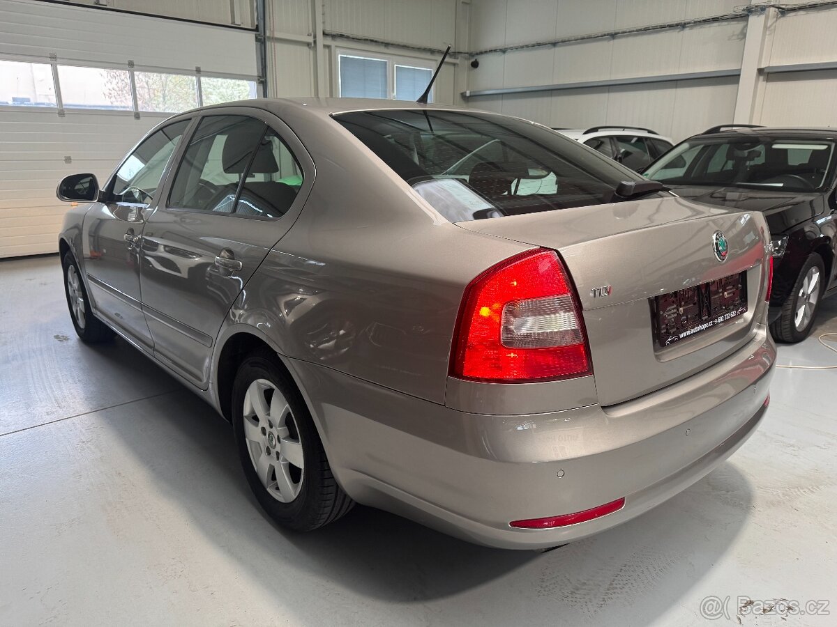 Škoda Octavia II FL 2.0 TDI Elegance r.v.2012 TOP - 4