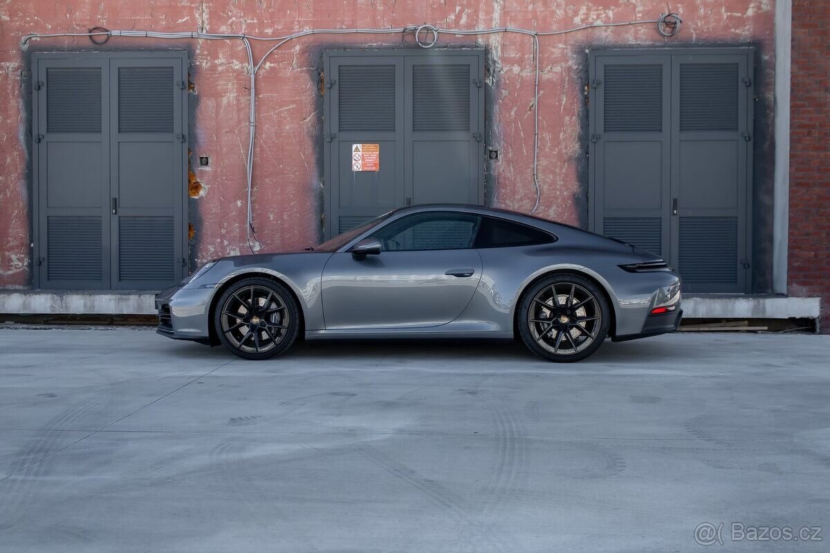 Porsche 911 | 992.2 - 4