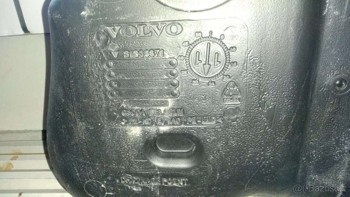 Palivova nadrz xc60,podvolantovy krouzek - 4