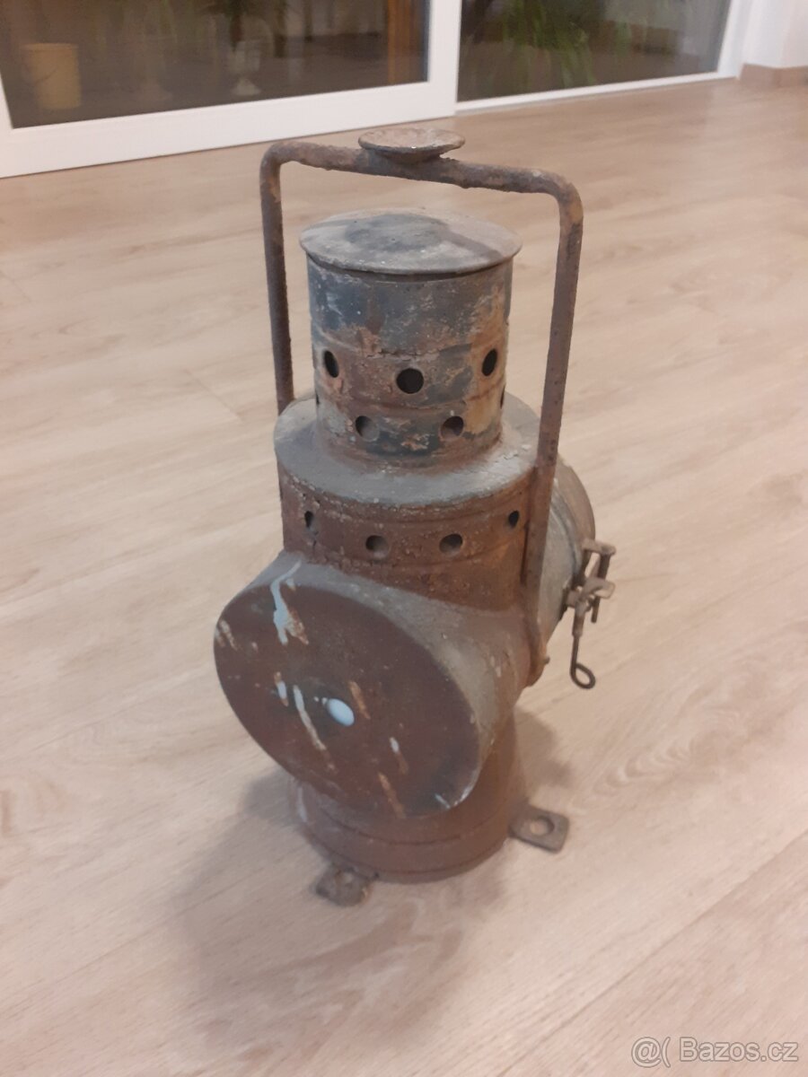 Lampa z návěstidla - 4