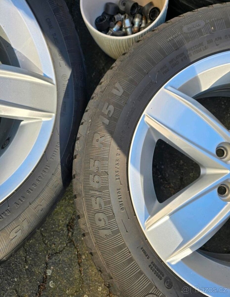 Alu kola vw 5x112 r15 6j et43 letni pneu 195/65/15 - 4