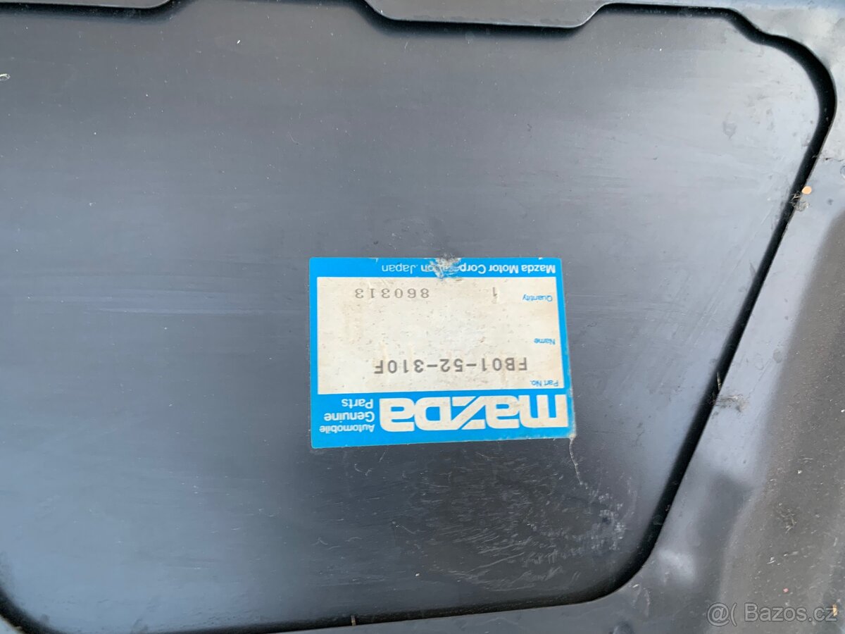 Přední kapota na mazdu RX7 2g nová originál - 4