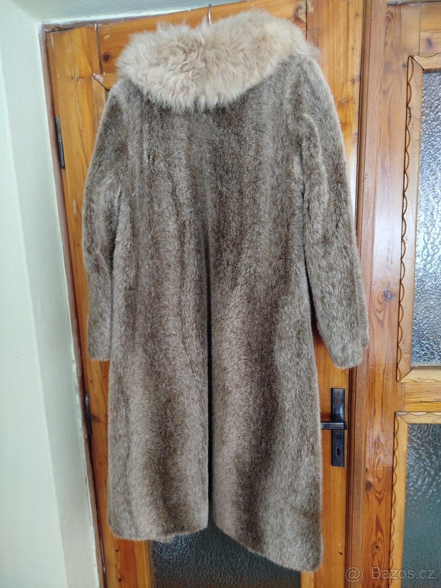 Dámský kožich vel. cca 40 - 4