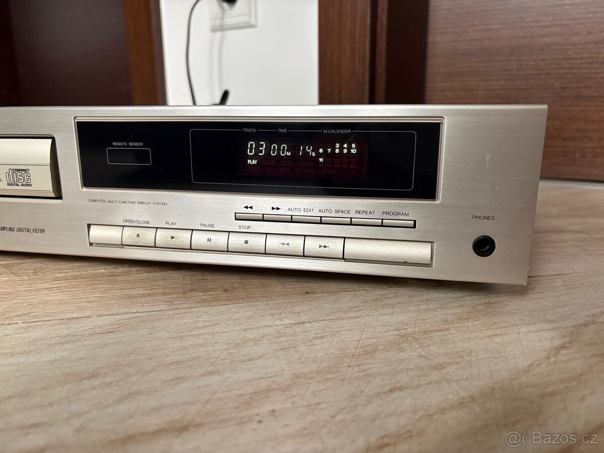 CD přehrávač Denon DCD-520 včetně DO - 4