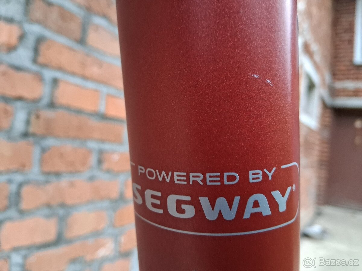 Elektro koloběžka Segway - 4