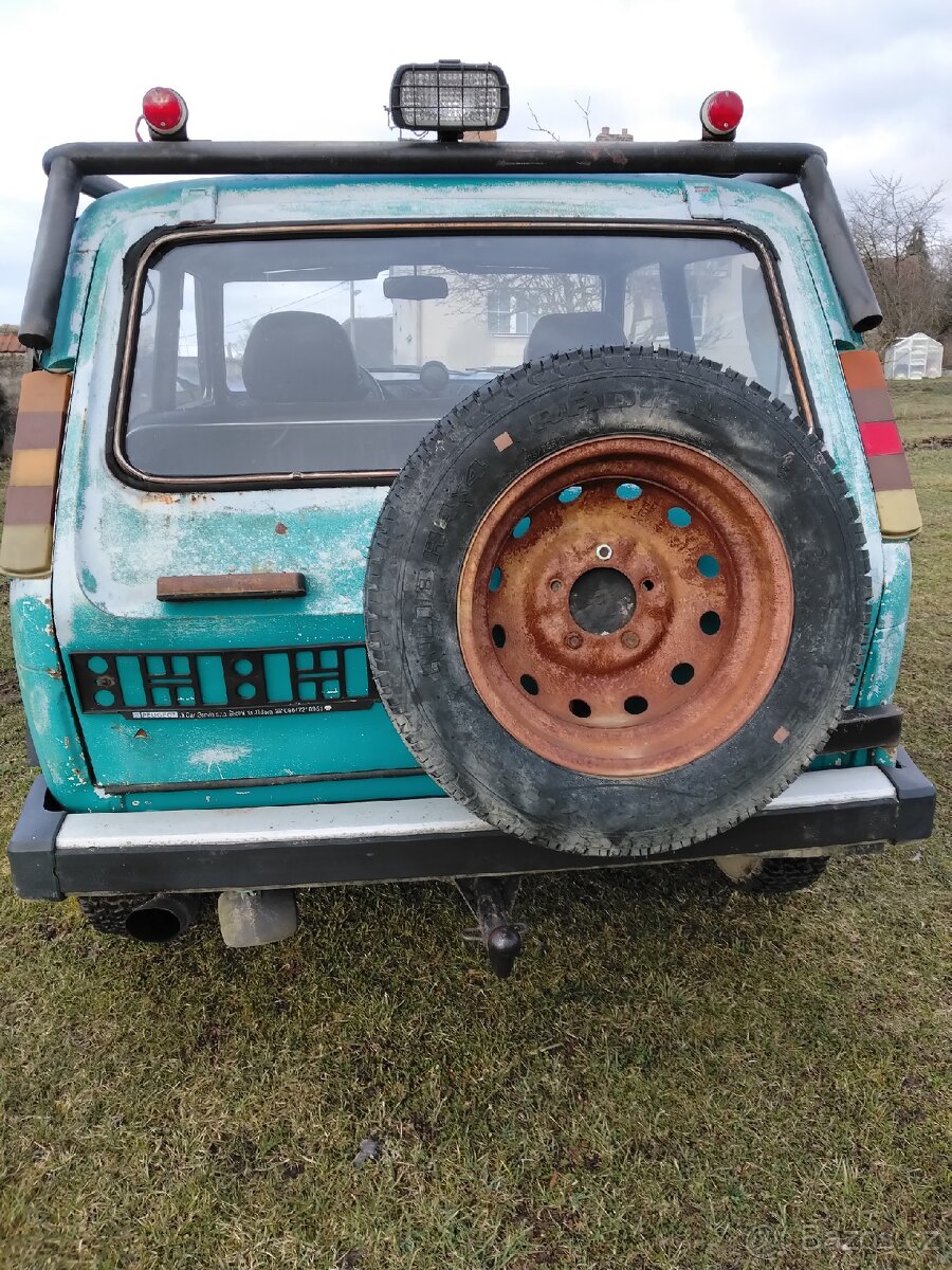 Lada Niva - 4