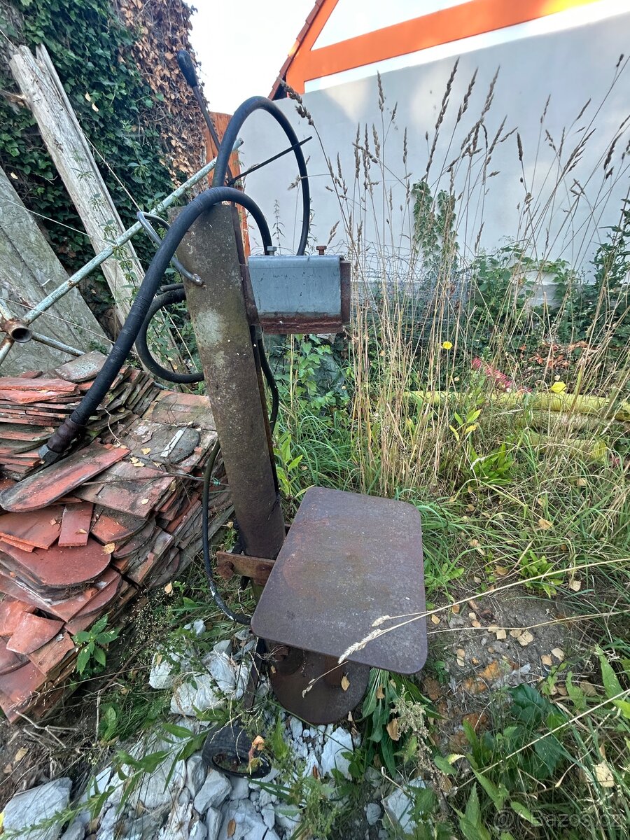 Štípačka za traktor domácí výroby - 4