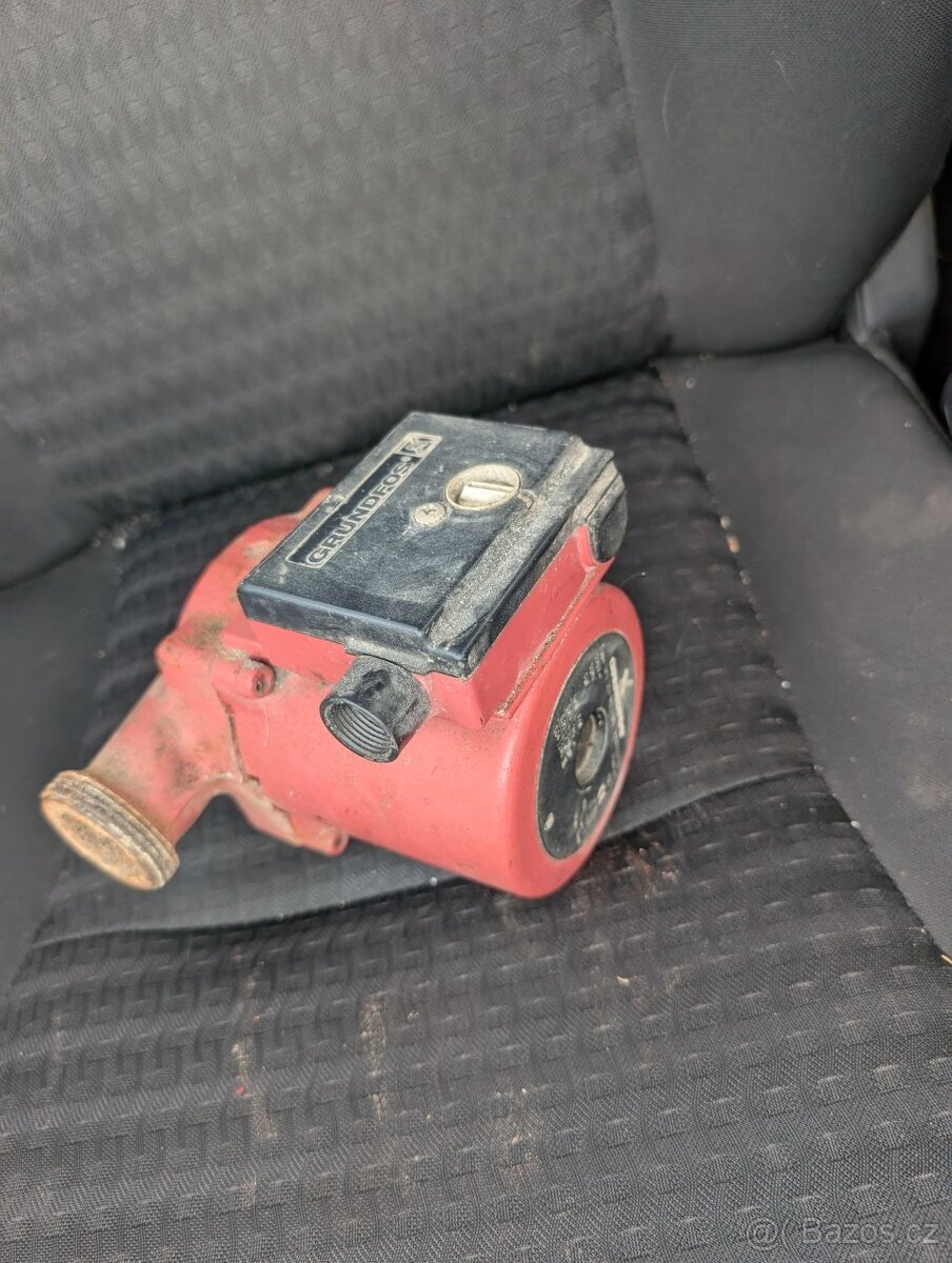 Oběhové čerpadlo Grundfos - 4