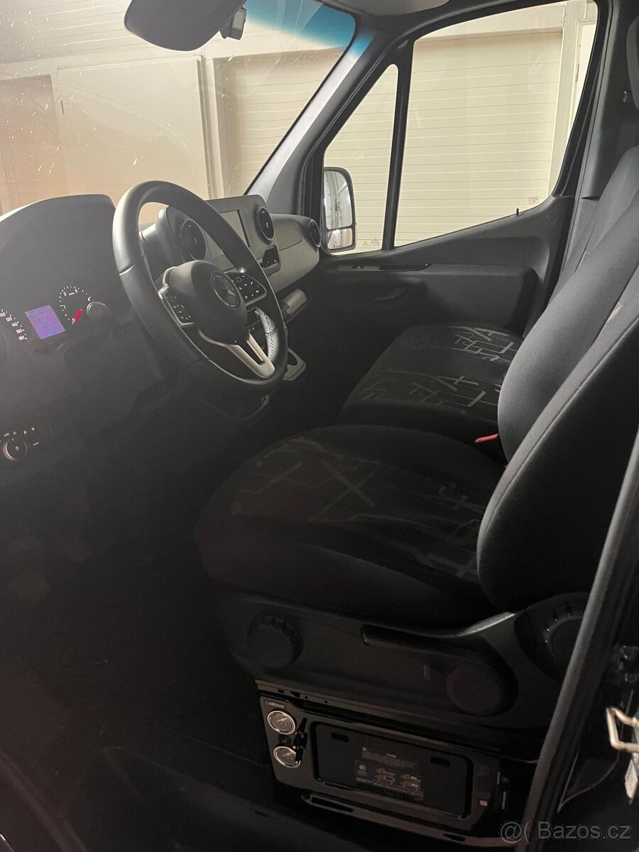 MB Sprinter 319, 3l, 6V , 69 878 km. - 4